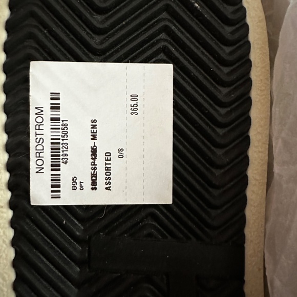 P448 sneakers new in box - Picture 2 of 6